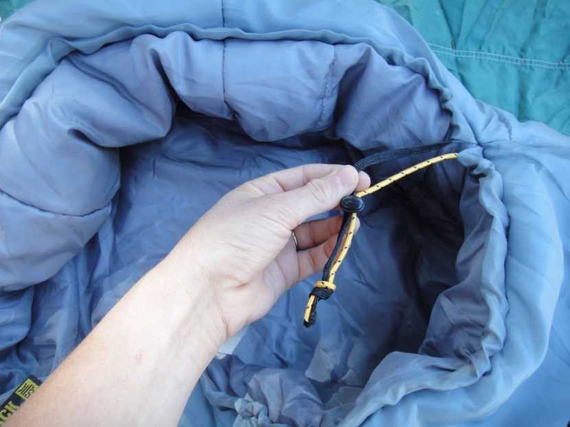 slumberjack boundary 20 for women - we like the boundary's different draw cords for the hood and chin...