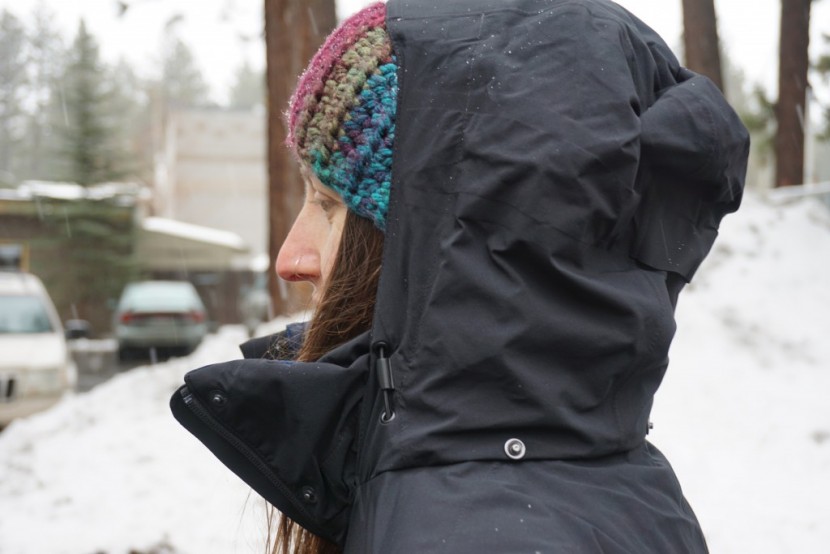 mountain hardwear zerogrand metro coat - whether you want to change the look of the coat, or it's nice...