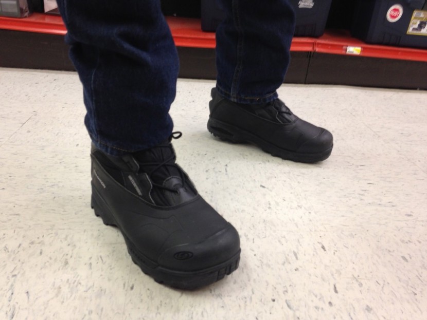 salomon toundra mid wp - the thin profile fits under most pants, which is nice for running...