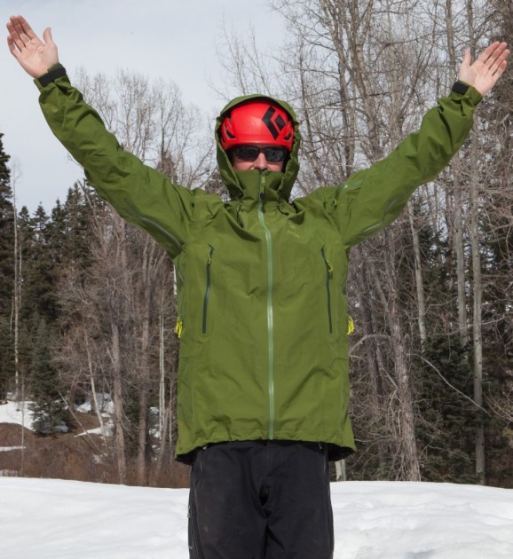 arc'teryx theta ar - the lowest hemline of any in the review means great coverage all...