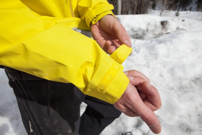 marmot nano as - this tiny flap of velcro is what holds the wrist enclosure closed...