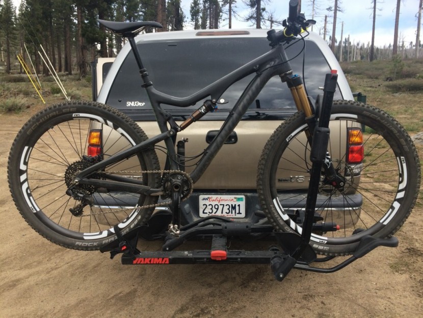 yakima holdup - the yakima holdup is a versatile hitch mount rack.
