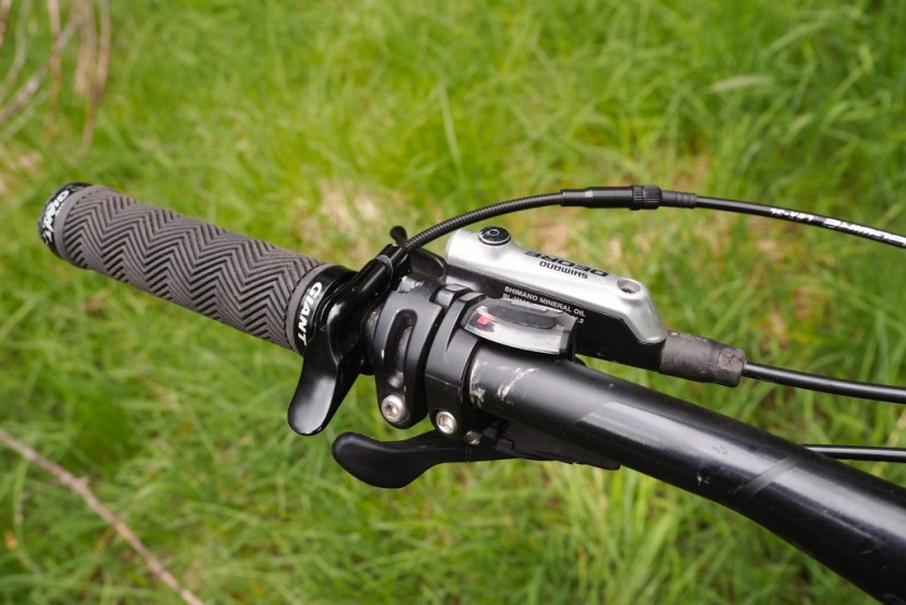 giant contact switch - a tiny grub screw holds the terminal end of the cable by mashing it...