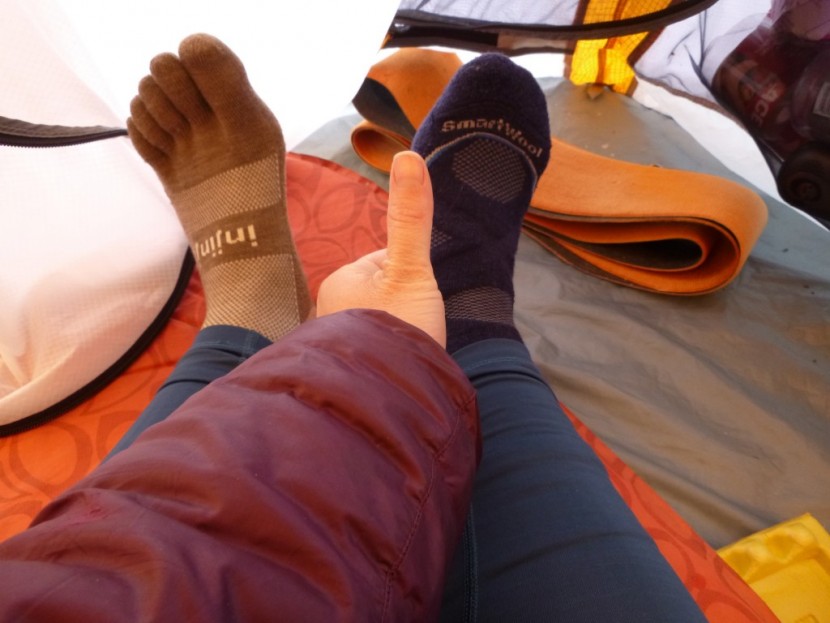 smartwool phd outdoor medium crew - the smartwool sock (right) proved to be much warmer than most socks...