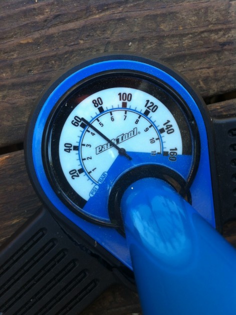 park tool pfp-8 - 61 psi? 63 psi? 65 psi? the broad needle on the  pfp-8 made precise...