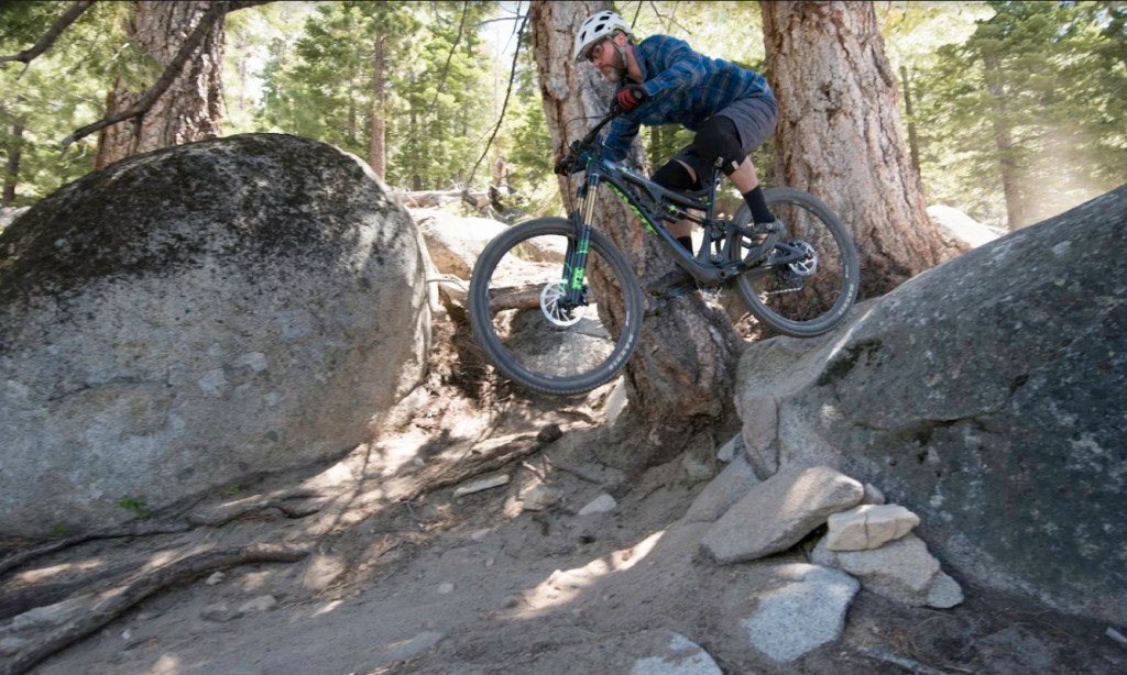 pivot mach 6 x01 2016 - if you can keep your balance in the air, you're rewarded with a soft...