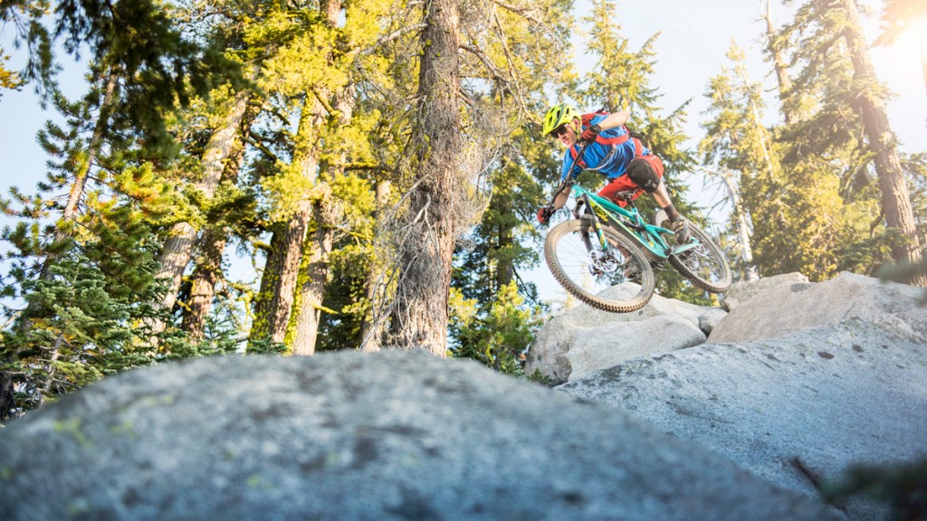 santa cruz nomad x01 2016 - the santa cruz nomad in its happy place.