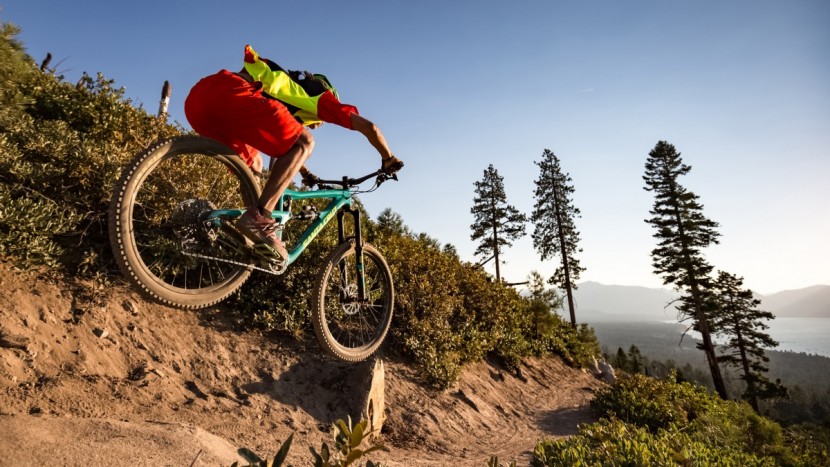 santa cruz nomad x01 2016 - the nomad is best applied to all your favorite descents.