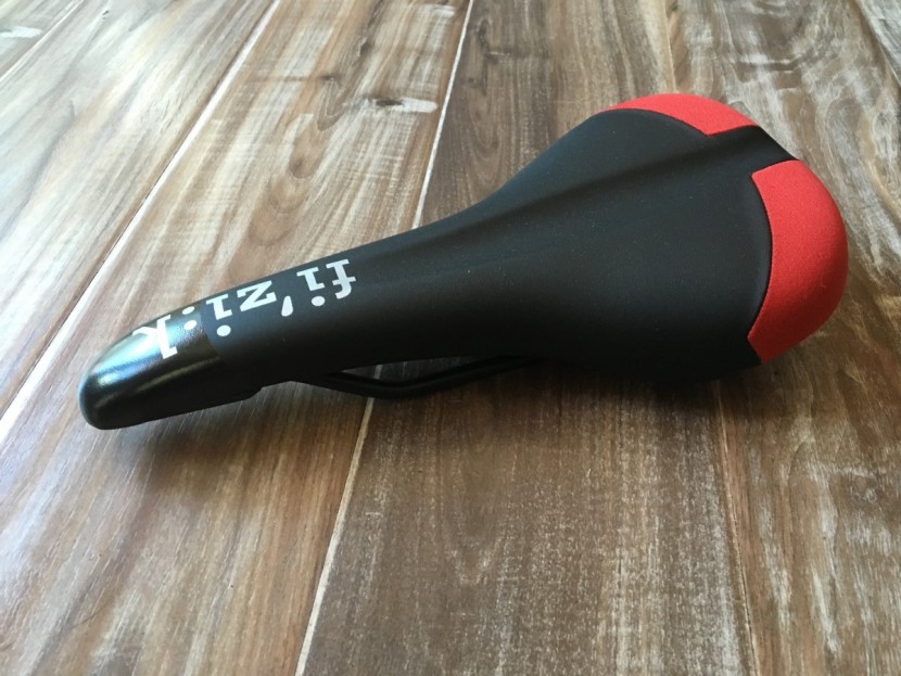 fizik monte manganese - the fizik monte manganese has substantial padding and a shallow...