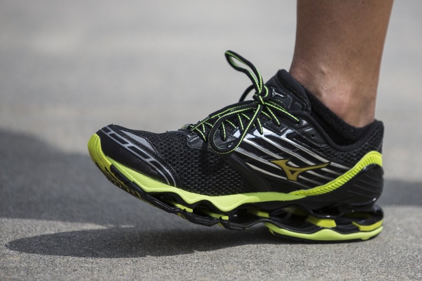mizuno wave prophecy 5 - the mizuno wave prophecy 5 is an extremely unique shoe with its wave...