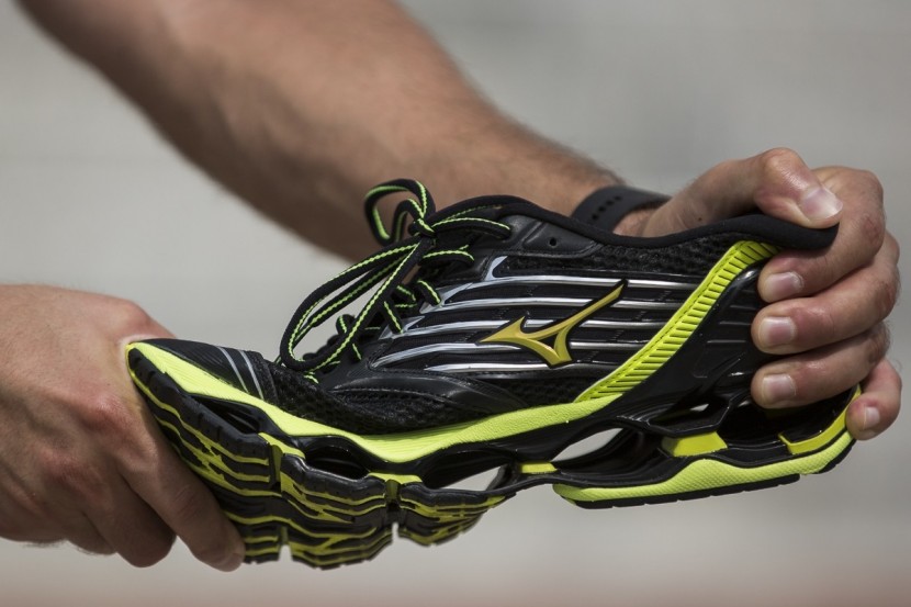 mizuno wave prophecy 5 - the prophecy 5 has a very stiff ride, which adds to its...