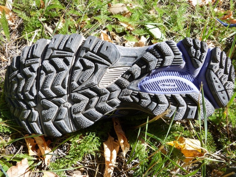 asics gel-kahana 8 for women - the traction on the asics kahana 8 shoe is best for moderate...