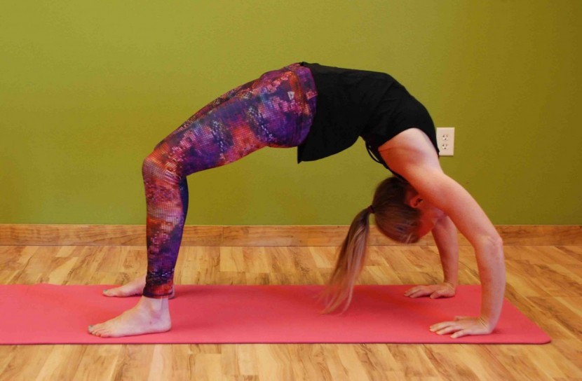 prana e.c.o. - this would be a bad pose to slip in! luckily the traction on this...