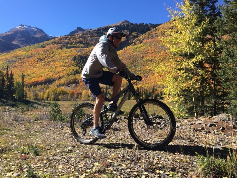 mountain hardwear ghost lite pro - on a cool autumn day with the aspen leaves changing in ironton park...