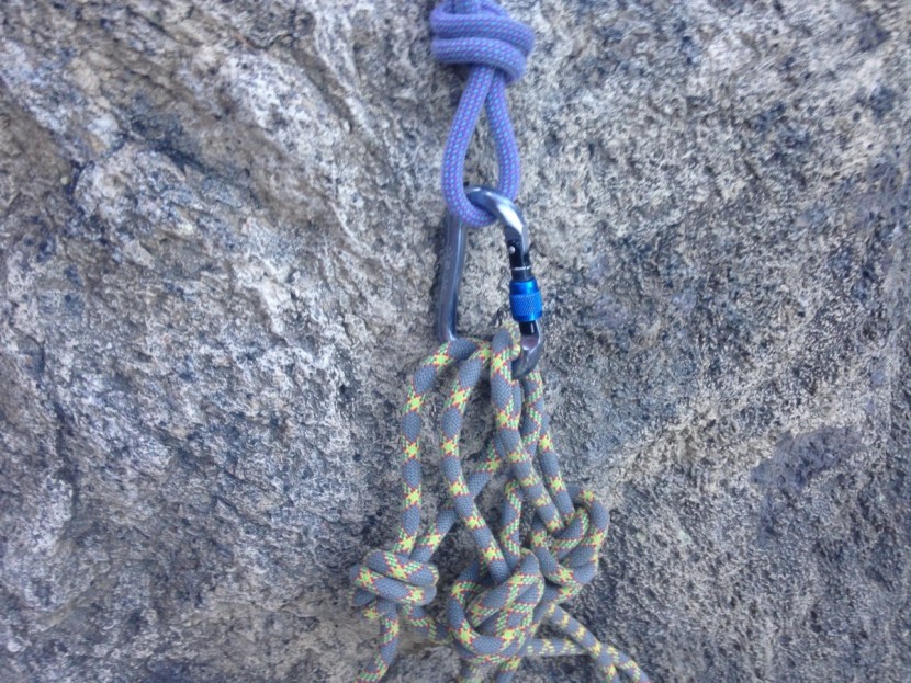 black diamond rocklock screwgate - the large opening makes clipping multiple bight knots into the...