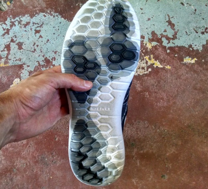 nike flex fury 2 review