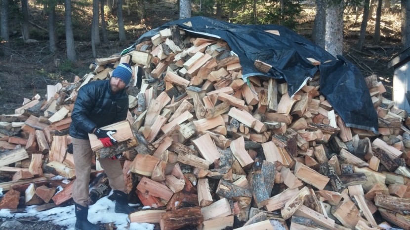 columbia gold 650 turbodown hooded - the light shell fabric of the turbodown layers nicely under a shell...