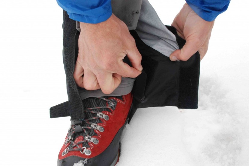rab latok alpine - the instep strap is adjusted via a velcro closure on the inside...