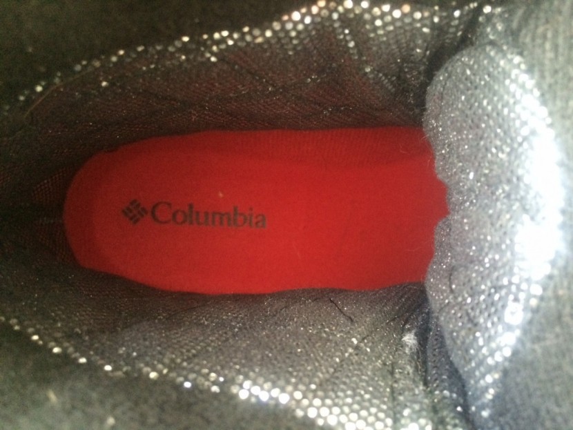 columbia bugaboot plus iii omni-heat - columbia's silver heat reflective liner makes for a very warm boot.