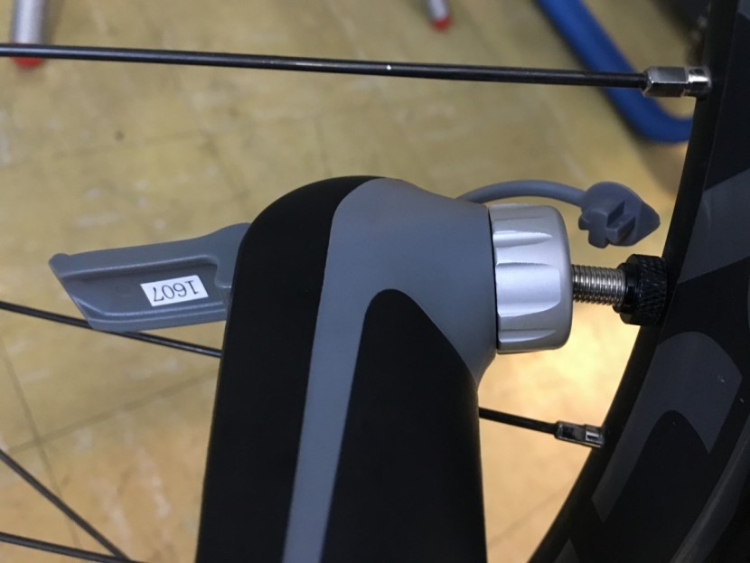 vibrelli mini - the mini has a standard integrated air chuck.  we had a difficult...