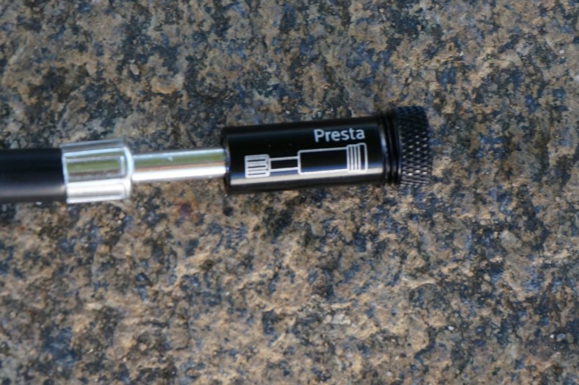 topeak racerocket hp - close up of the racerocket  smarthead valve that is compatible with...