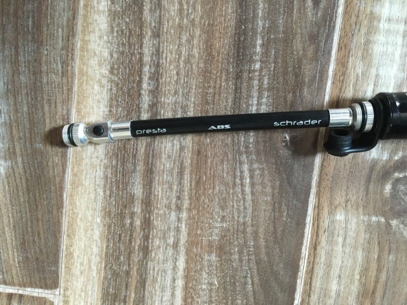 lezyne pressure drive - the pressure drive has a reversible flex hose for both presta and...