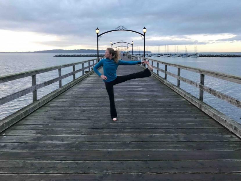 lucy perfect core pant - we thought the look of these pants was very flattering. it elongated...