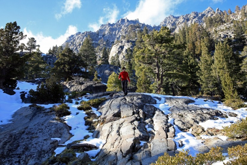 minus33 isolation midweight wool - we recommend staying in colder, dry temps with this top, because...