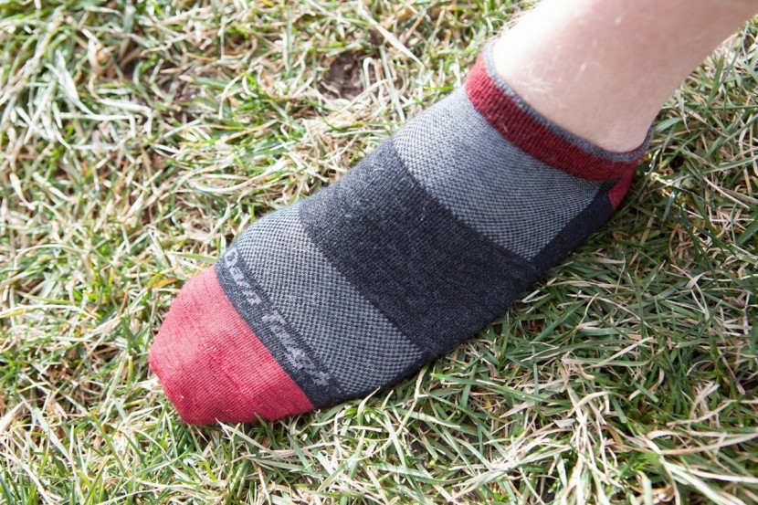 darn tough no show light - a closer look at the no show light. the red fabric over the toes is...