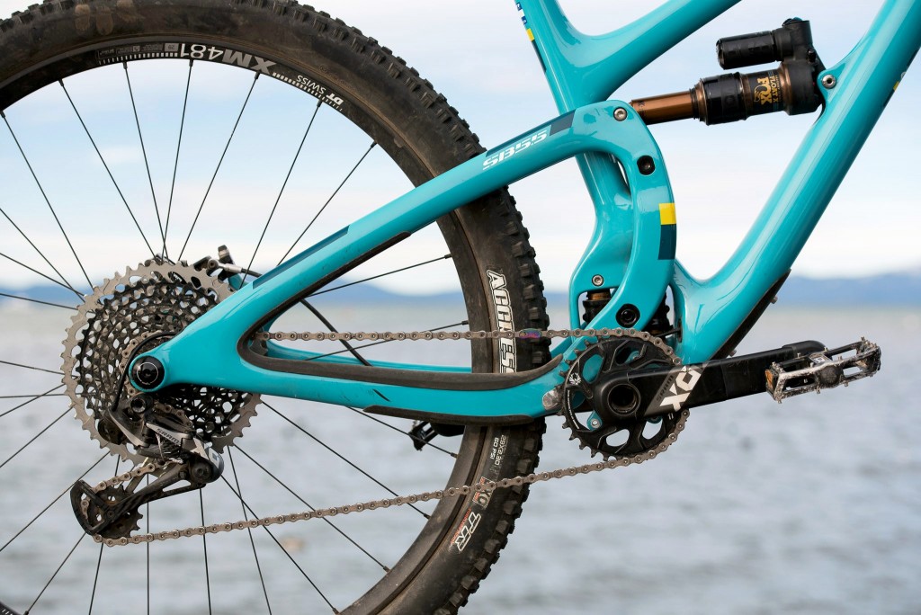 yeti sb5.5 x01 eagle 2017 - the switch infinity suspension is one more thing to maintain.