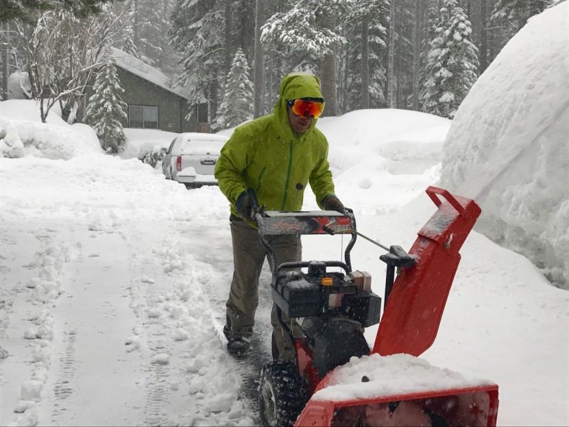 poc lobes - trying to make the lobes fog up with some heavy snow removal...