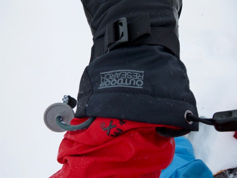 outdoor research revolution - the gauntlet closer and opening system on the revolution was among...