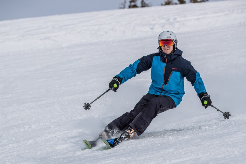 dynastar cham 2.0 97 - chams doing what they feel like they were born to do...carve.