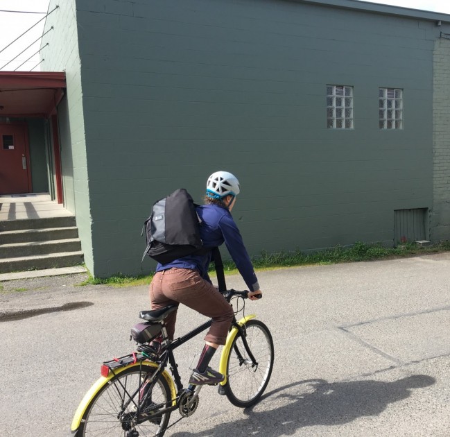 chrome buran ii - the buran ii messenger bag is optimized for biking.