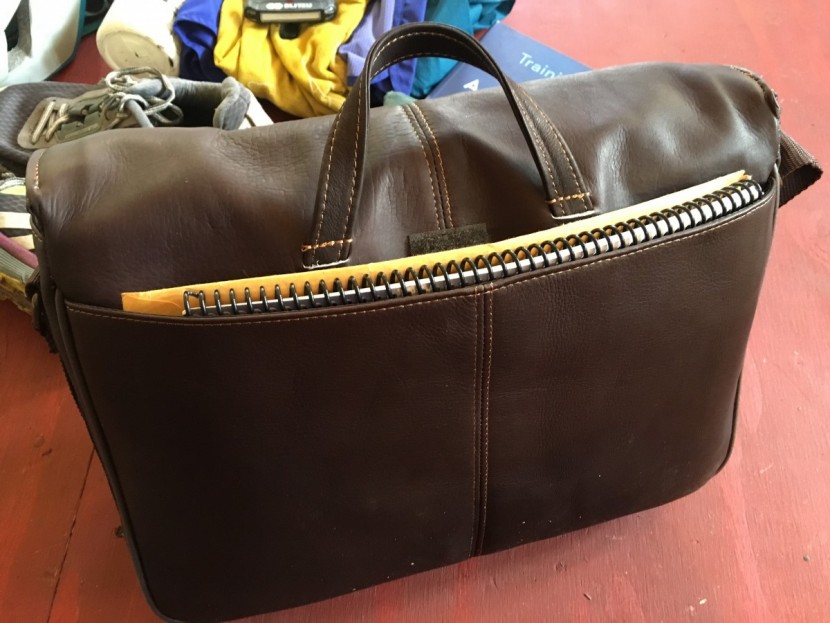 kenneth cole reaction risky business - we loved the back sleeve for quick access documents and picking up...