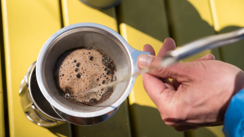 cafellissimo paperless pour over - the cafellissimo delivers great taste with no filter.