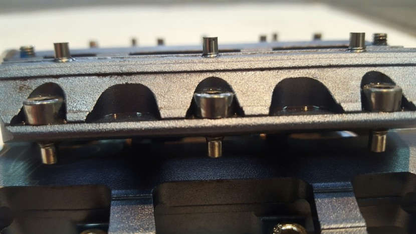 vp components vp-vice - well protected, bottom loading pins are not exceedingly tall nor...