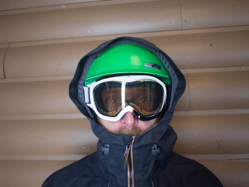 flylow gear quantum pro - the hood of the quantum combines with a high collar to be largely...