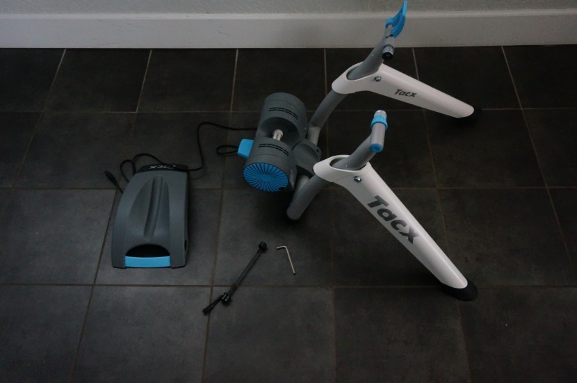 tacx vortex smart - the tacx vortex is quite portable, but the frame lacks the stability...