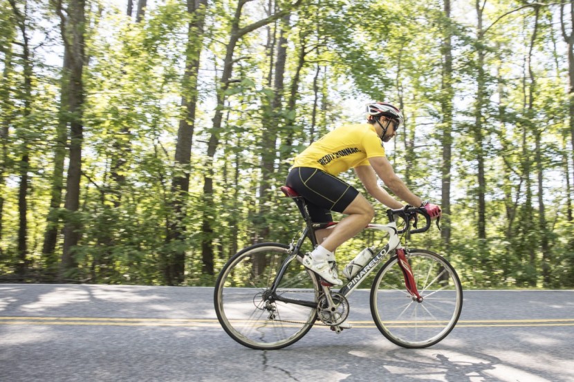 zoot active tri - side-by-side comparisons with the active tri 8-inch short.