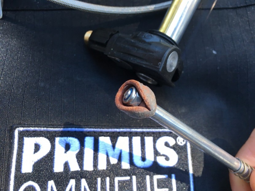 primus omnilite ti - the troublesome leather pump cup could not hold its proper shape.