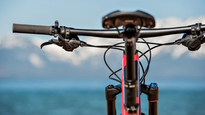 trek fuel ex 7 29 2017 - the ks lev integra dropper post performed very well during testing...