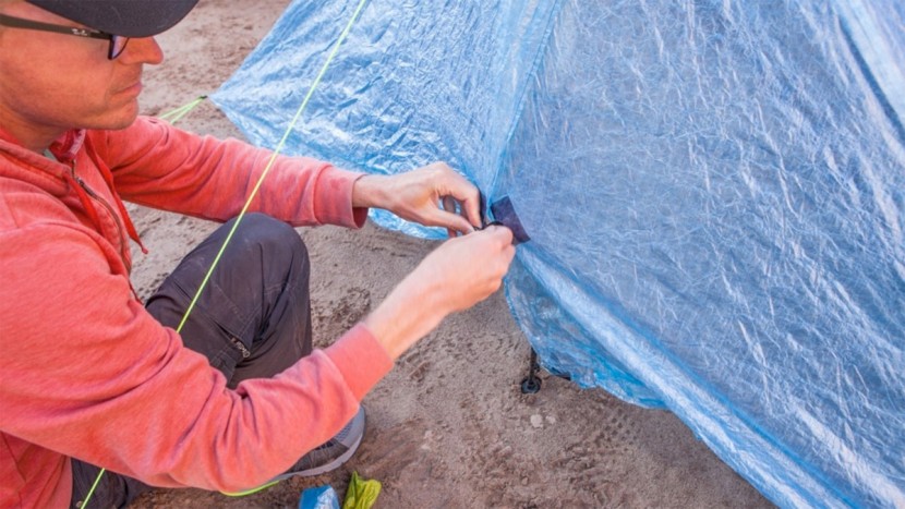 zpacks duplex classic - the twin vestibules do not have zippers and are instead made of...