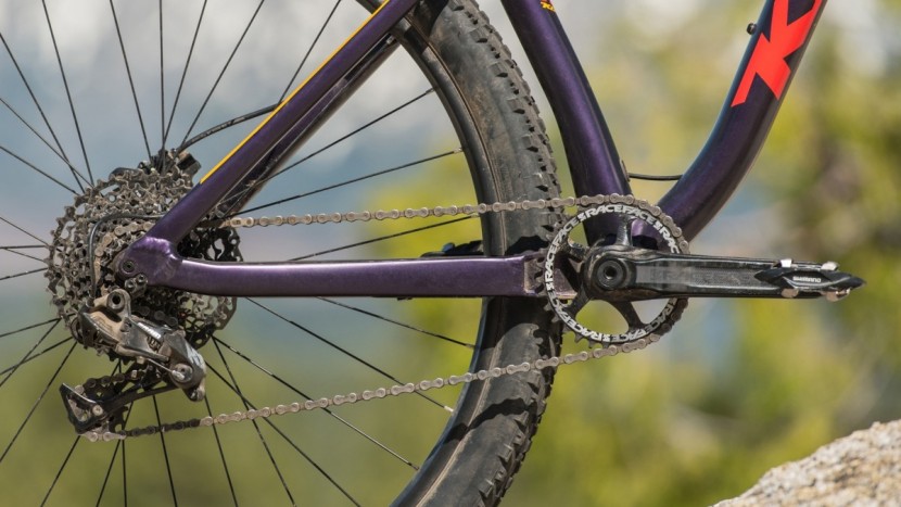 kona honzo al/dl 2017 - a sram nx1 drivetrain powers this bicycle. riders seeking a more...