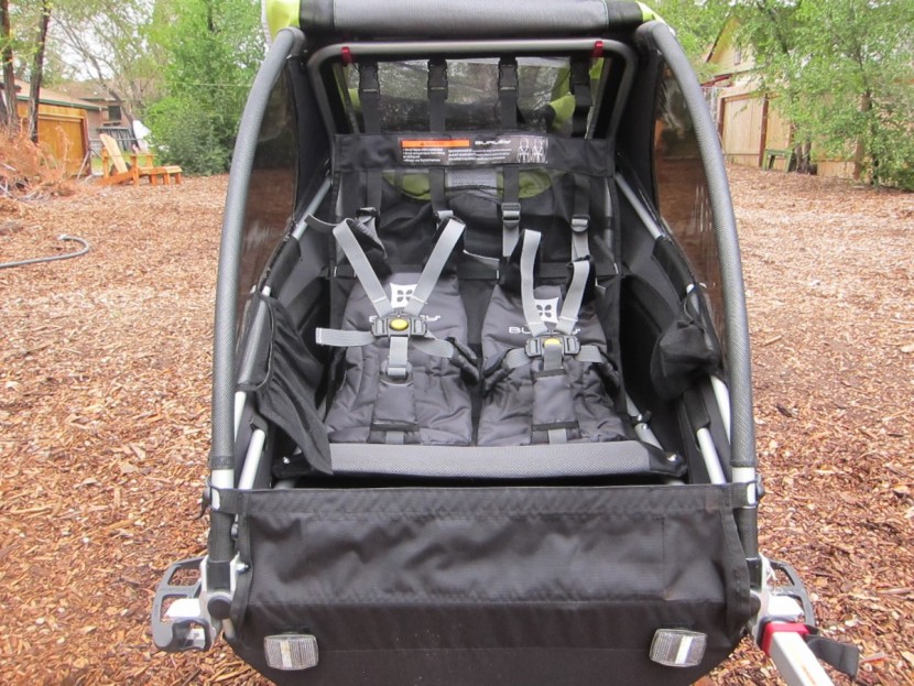 burley d'lite - the interior of the d'lite, showcasing its extra framing on the top...