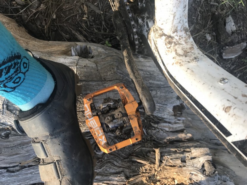 xpedo gfx - quite a bit of pedal to interface with your shoe, the gfx is better...