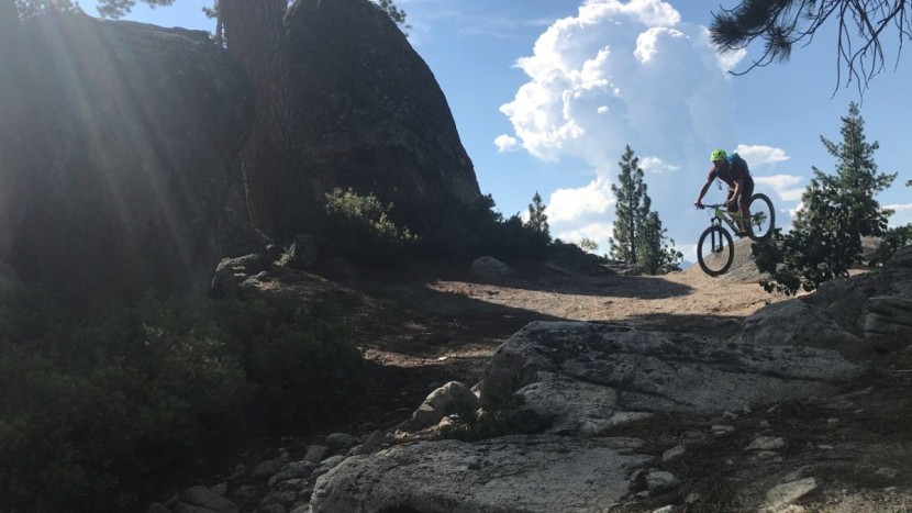 camelbak m.u.l.e. - the m.u.l.e. is a classic in camelbak's line!