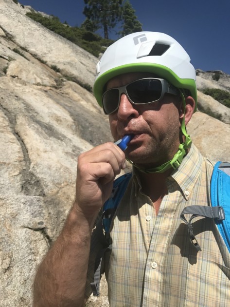 camelbak m.u.l.e. - the easy drinking camelbak crux hydration system