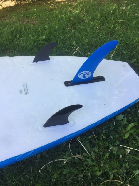 california board company 10'6" - a tri-fin set up helped keep the cbc board on track.