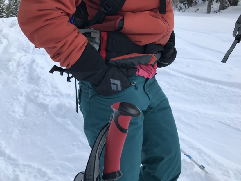 marmot skyline insulated - hand pockets